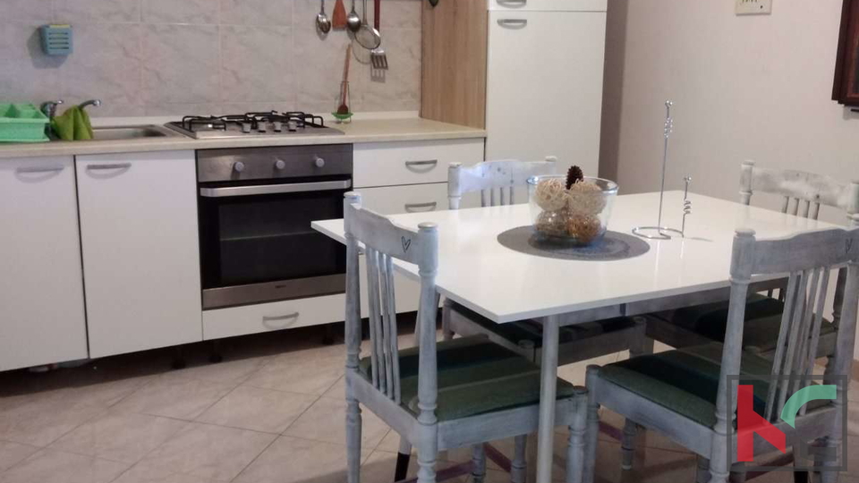 Истрия, Пореч, дом с большим садом 2324м2, #продажа