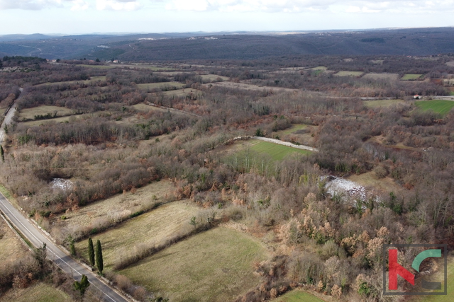 Istrien, Žminj, Baugrundstück 1754 m2 in regelmäßiger Form #Verkauf