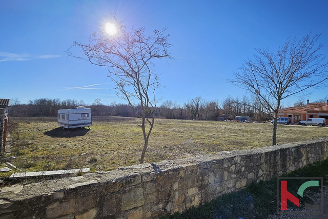 Istria - Žminj, building plot 701m2, ideal shape #sale