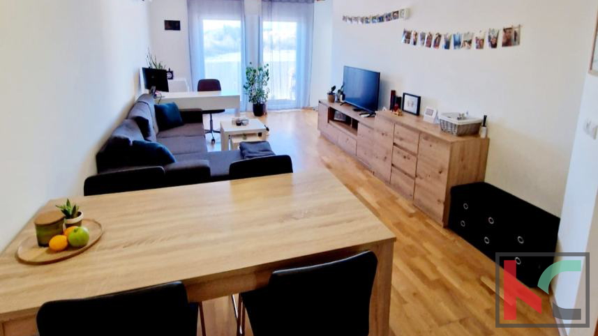 Istrien, Pula, Wohnung 1 Schlafzimmer + Wohnzimmer 55,06 m2 mit Loggia und Balkon, Neubau, #Verkauf