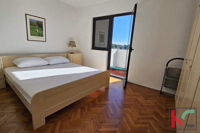 Istrien, Rovinj, Zwei-Zimmer-Wohnung im weiteren Zentrum mit Blick auf die Altstadt und St. Euphemia #Verkauf