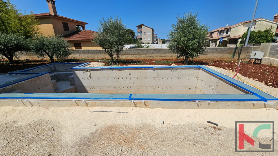 Istria, Medulin, semi-detached house under construction with pool and garden, garage, near the sea, #sale