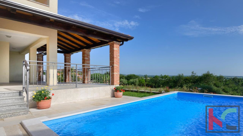 Istria, Poreč area, villa with pool 160 m2 in a quiet location, #sale