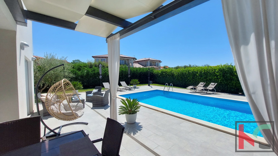 Istria, Poreč area, low-energy villa 117 m2 with pool and sea view, #sale