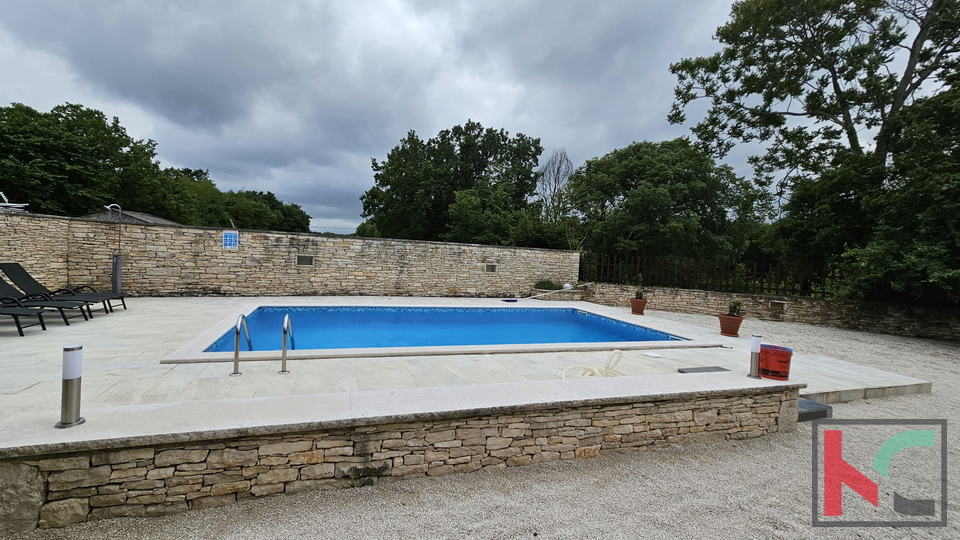 Istria, Gimino, casa indipendente con piscina di 120m2 e ampio giardino di 100m2 #vendita