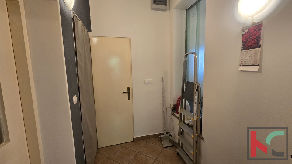 Pula, Center, apartment 42.91m2 on the ground floor