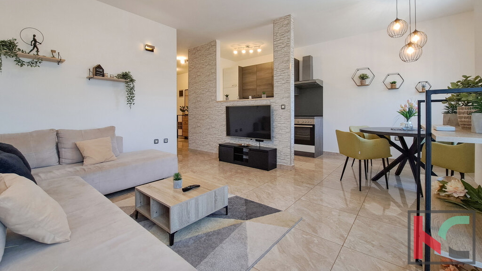 Istria, Medulin, elegant three-room apartment, sea view, 200 m from the beach #sale