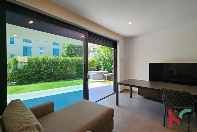 Rovinj, luxury apartment 100m from the sea with its own garden and garden, living area 127.50 m2 #sale