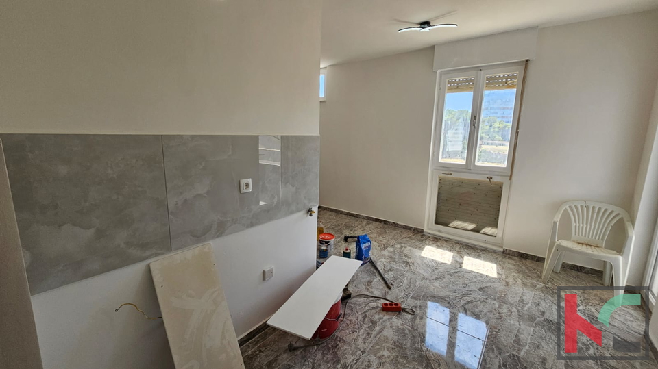 Pula, Vidikovac, appartamento 59,26 m2 con terrazza e ascensore in ottima posizione