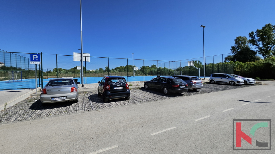 PULA &ndash; GARSONIJERA U BLIZINI CENTRA&comma; SPREMNA ZA USELJENJE&comma; &num;EKSKLUZIVNO POSREDOVANJE