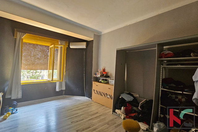 Pola, Centro, appartamento nel centro della città con potenziale, 4 camere da letto, 1 bagno, 125 m2 #vendita