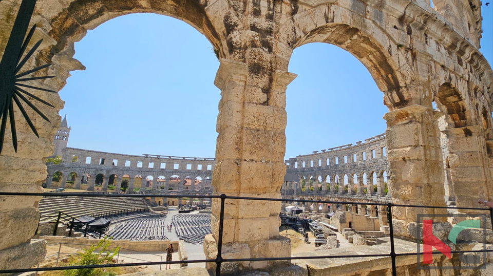 Pula, Arena, popolnoma prenovljeno stanovanje v bližini Arene 2SS+DB, 67m2 #prodaja