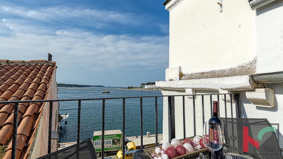 POREČ, STAN NA ŠETNICI SA POGLEDOM NA MORE #PRODAJA