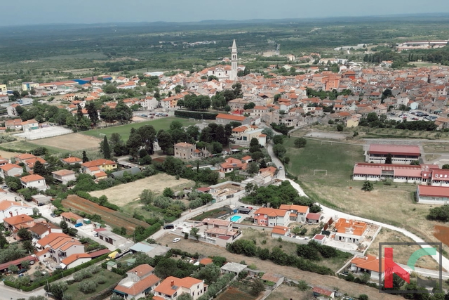 Istra, Vodnjan, samostojna hiša s 4 apartmaji #prodaja