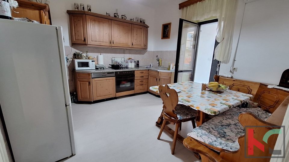 Pula, strogi center, stanovanje 1s+db, 41,75 m2, #prodaja