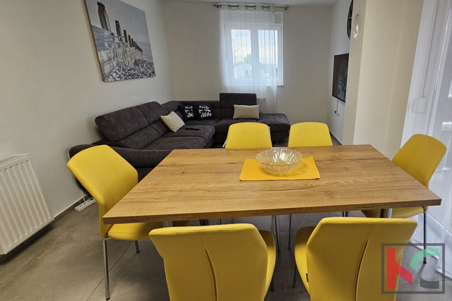 Pula, Monvidal, apartment 63 m2, 2 bedrooms + living room + garage with two parking spaces #sale