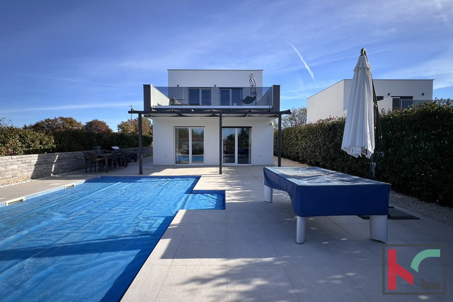 Istria, Boškari, modern villa with pool surrounded by nature #sale