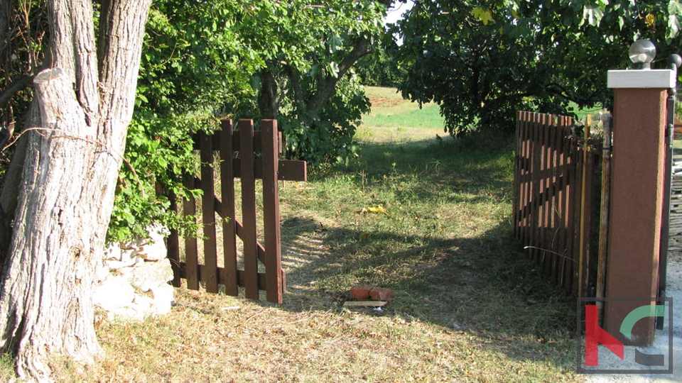 Grundstück, 1329 m2, Verkauf, Barban