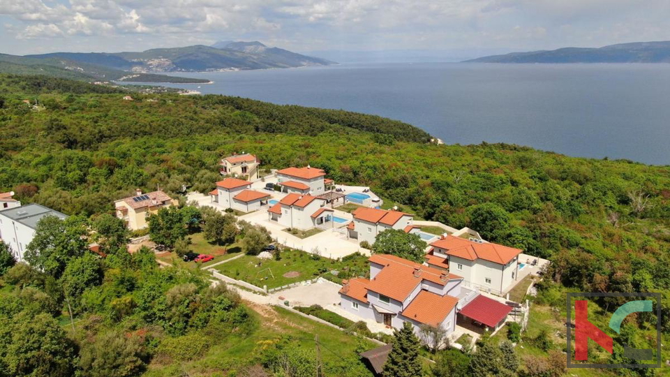 Istria, Labin, dovolenkový dom 182 m2 s bazénom a výhľadom na more, # na predaj