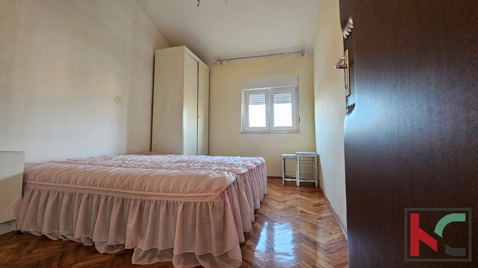 Pula, Valdebek, house with 6 rooms with established business premises #sale