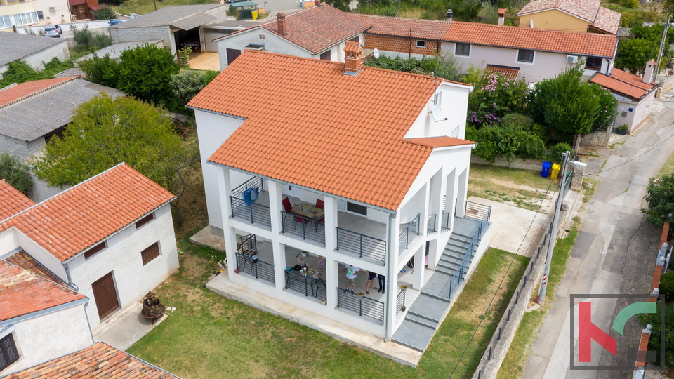 Wohnung, 150 m2, Verkauf, Ližnjan