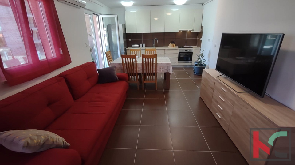 Pula, Veruda, three-room apartment, elevator, two parking spaces #sale