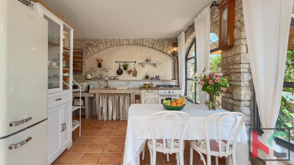 ISTRA&comma; SVETVIN&Ccaron;ENAT&comma;  MALO ISTARSKO IMANJE&comma; &num;PRODAJA