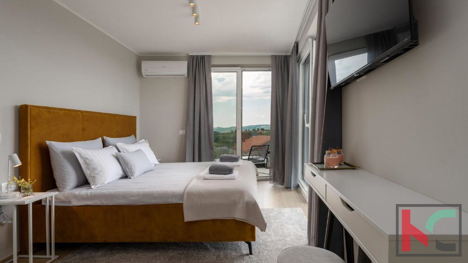 BUJE&comma; SAMOSTOJE&Cacute;A KU&Cacute;A SA POGLEDOM NA GRO&Zcaron;NJAN &num;PRODAJA