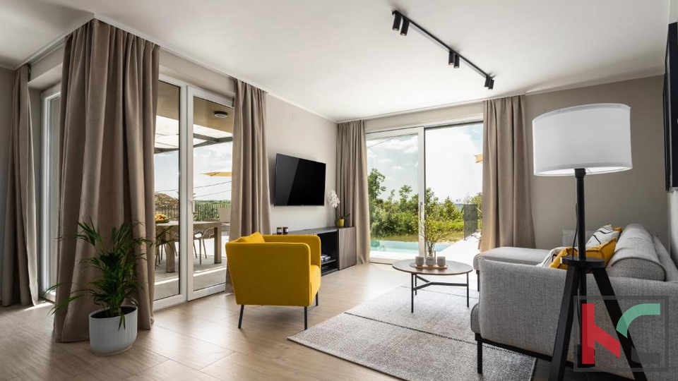 BUJE&comma; SAMOSTOJE&Cacute;A KU&Cacute;A SA POGLEDOM NA GRO&Zcaron;NJAN &num;PRODAJA