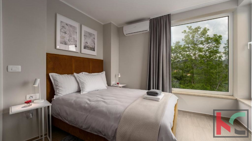 BUJE&comma; SAMOSTOJE&Cacute;A KU&Cacute;A SA POGLEDOM NA GRO&Zcaron;NJAN &num;PRODAJA