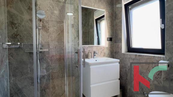 ISTRA&comma; LI&Zcaron;NJAN&comma;  VILLA SA BAZENOM &num;PRODAJA