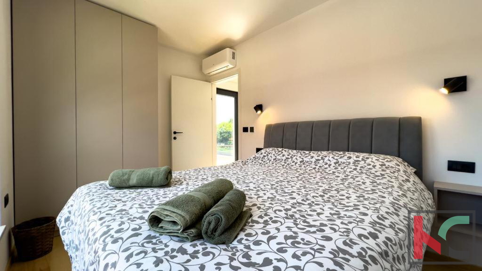 ISTRA&comma; LI&Zcaron;NJAN&comma;  VILLA SA BAZENOM &num;PRODAJA