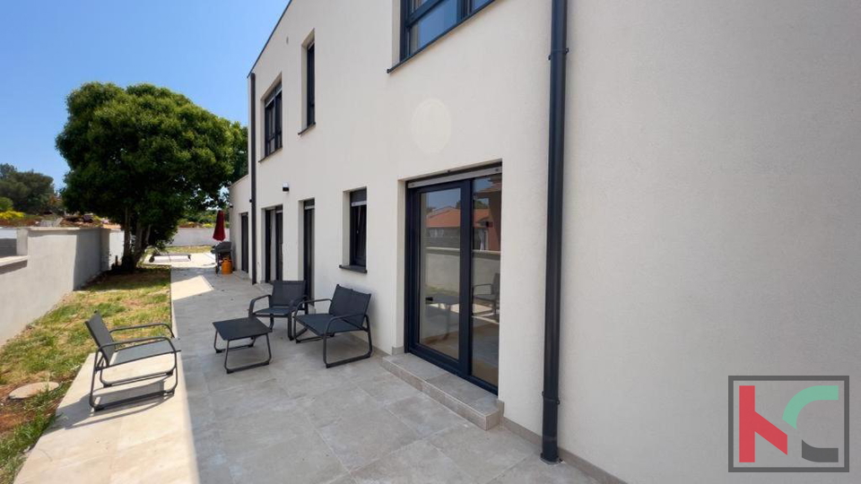 ISTRA&comma; LI&Zcaron;NJAN&comma;  VILLA SA BAZENOM &num;PRODAJA