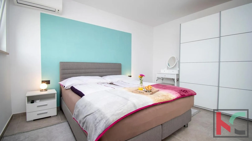 ISTRA&comma; VODNJAN&comma; MODERNA VILA 250m2 SA POGLEDOM NA MORE&comma; &num;PRODAJA