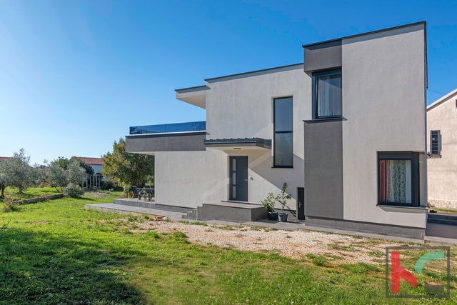 House, 160 m2, For Sale, Šegotići