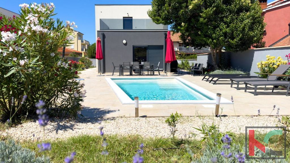 ISTRA&comma; LI&Zcaron;NJAN&comma;  VILLA SA BAZENOM &num;PRODAJA