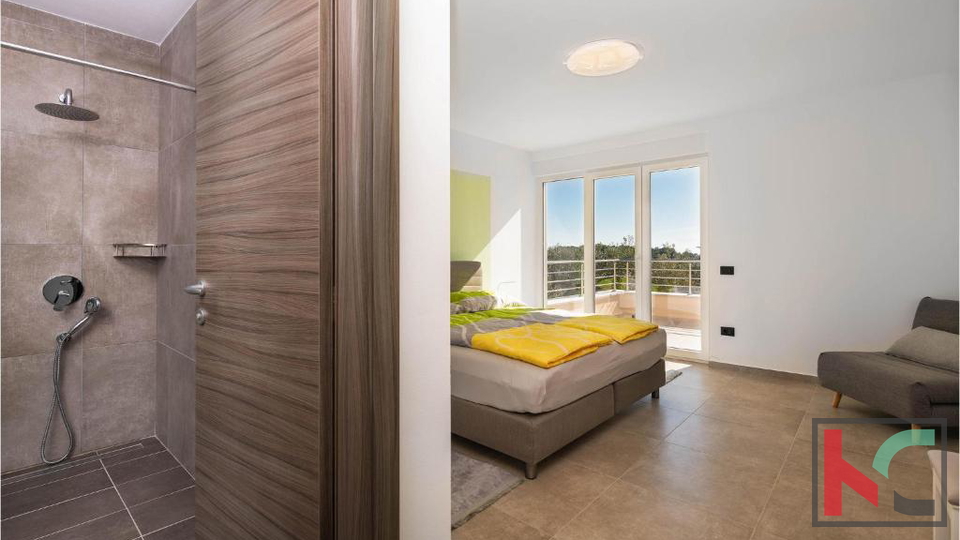 ISTRA&comma; VODNJAN&comma; MODERNA VILA 250m2 SA POGLEDOM NA MORE&comma; &num;PRODAJA