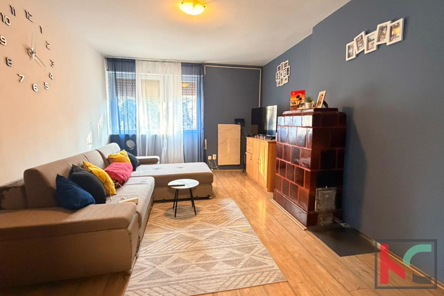 PULA, VERUDA, DVOSOBNI STAN S MOGUĆNOŠĆU PRENAMJENE U 2SS+DB #PRODAJA