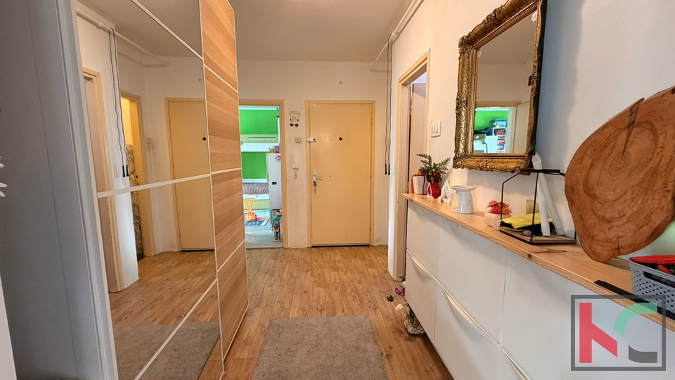 PULA&comma; VIDIKOVAC&comma; LIJEPI OBITELJSKI STAN 2SS&plus;DB &num;PRODAJA