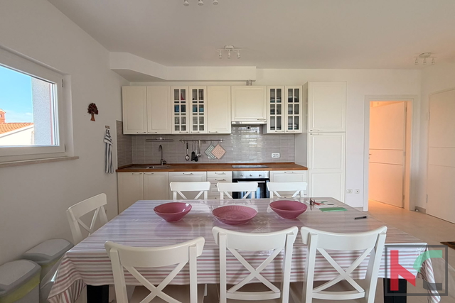 ISTRA, PEROJ, APARTMAN 2SS+DB SAMO U NAŠOJ PONUDI, POGLED MORE #PRODAJA