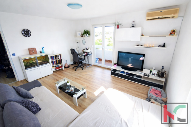 Pula, Šijana, renovierte Dreizimmerwohnung in guter Lage, Aufzug #Verkauf