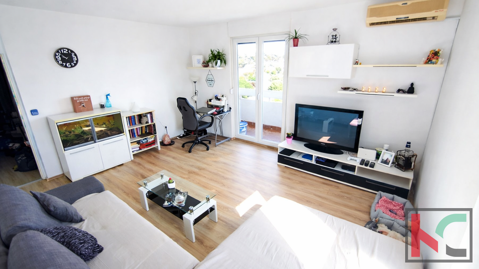 Pula&comma; &Scaron;ijana&comma; renovierte Dreizimmerwohnung in guter Lage&comma; Aufzug &num;Verkauf