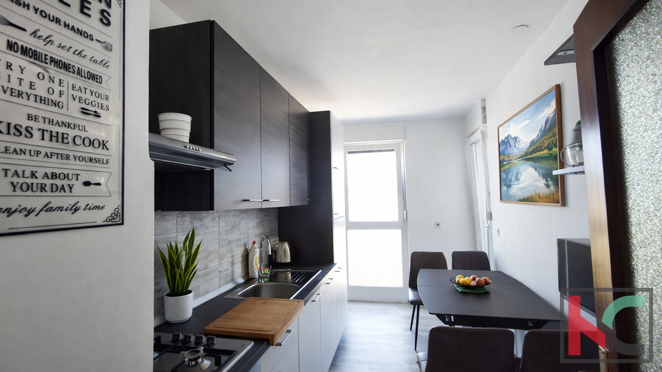 Pula&comma; &Scaron;ijana&comma; renovierte Dreizimmerwohnung in guter Lage&comma; Aufzug &num;Verkauf