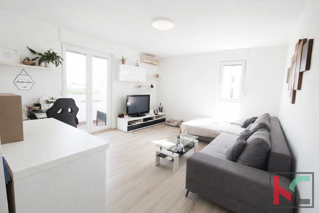 Pula, Šijana, renovierte Dreizimmerwohnung in guter Lage, Aufzug #Verkauf