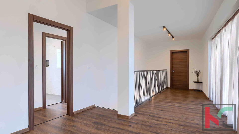 ISTRA&comma; SVETVIN&Ccaron;ENAT&comma; MODERNA OAZA LUKSUZA 272m2&comma; &num;PRODAJA