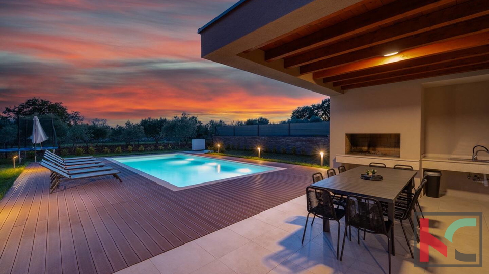 ISTRA&comma; SVETVIN&Ccaron;ENAT&comma; MODERNA OAZA LUKSUZA 272m2&comma; &num;PRODAJA