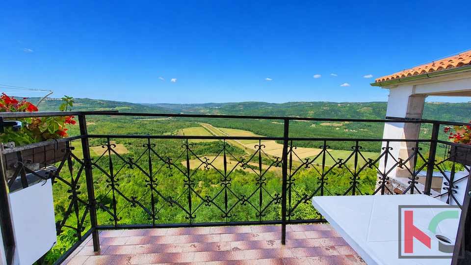 MOTOVUN - KU&Cacute;A U STAROJ JEZGRI I OTVORENIM POGLEDOM &num;PRODAJA