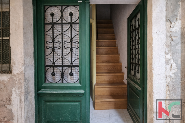 House, 51 m2, For Sale, Rovinj