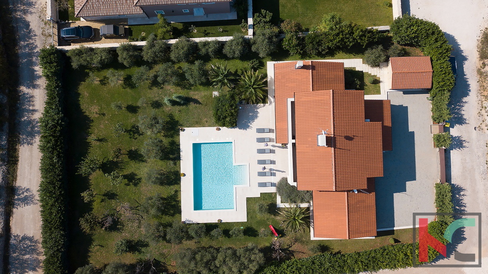 Haus&comma; 400 m2&comma; Verkauf&comma; Svetvin&ccaron;enat - Jur&scaron;i&cacute;i