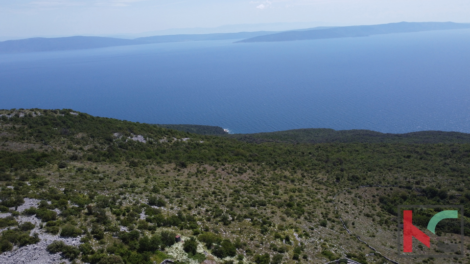 ZEMLJI&Scaron;&Ccaron;E 4985 m2 S POGLEDOM NA MORJE &num;PRODAJA